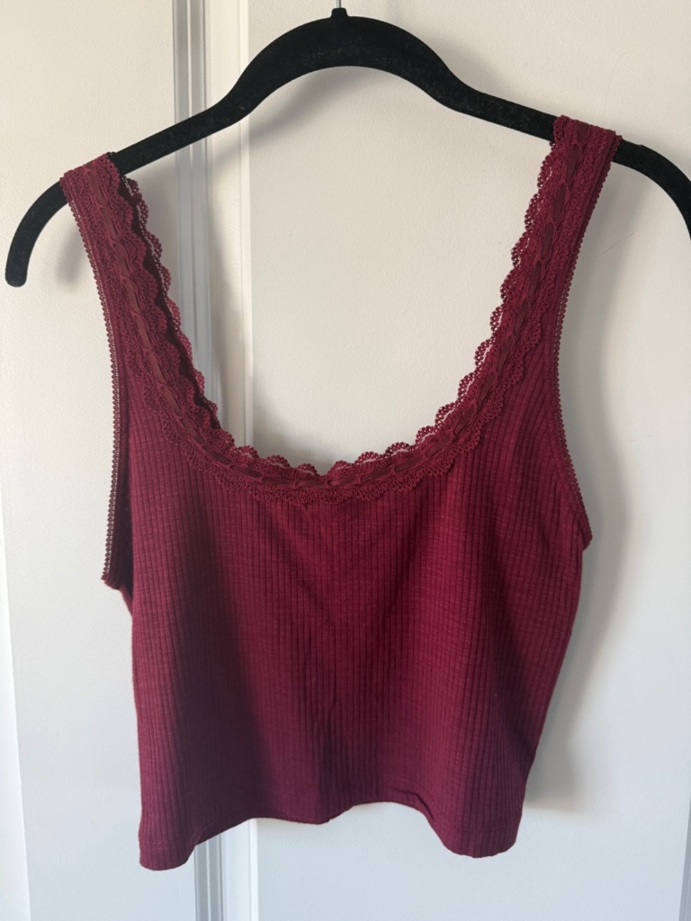 aerie Lace-Trim Ribbed Crop Tank top Burgundy